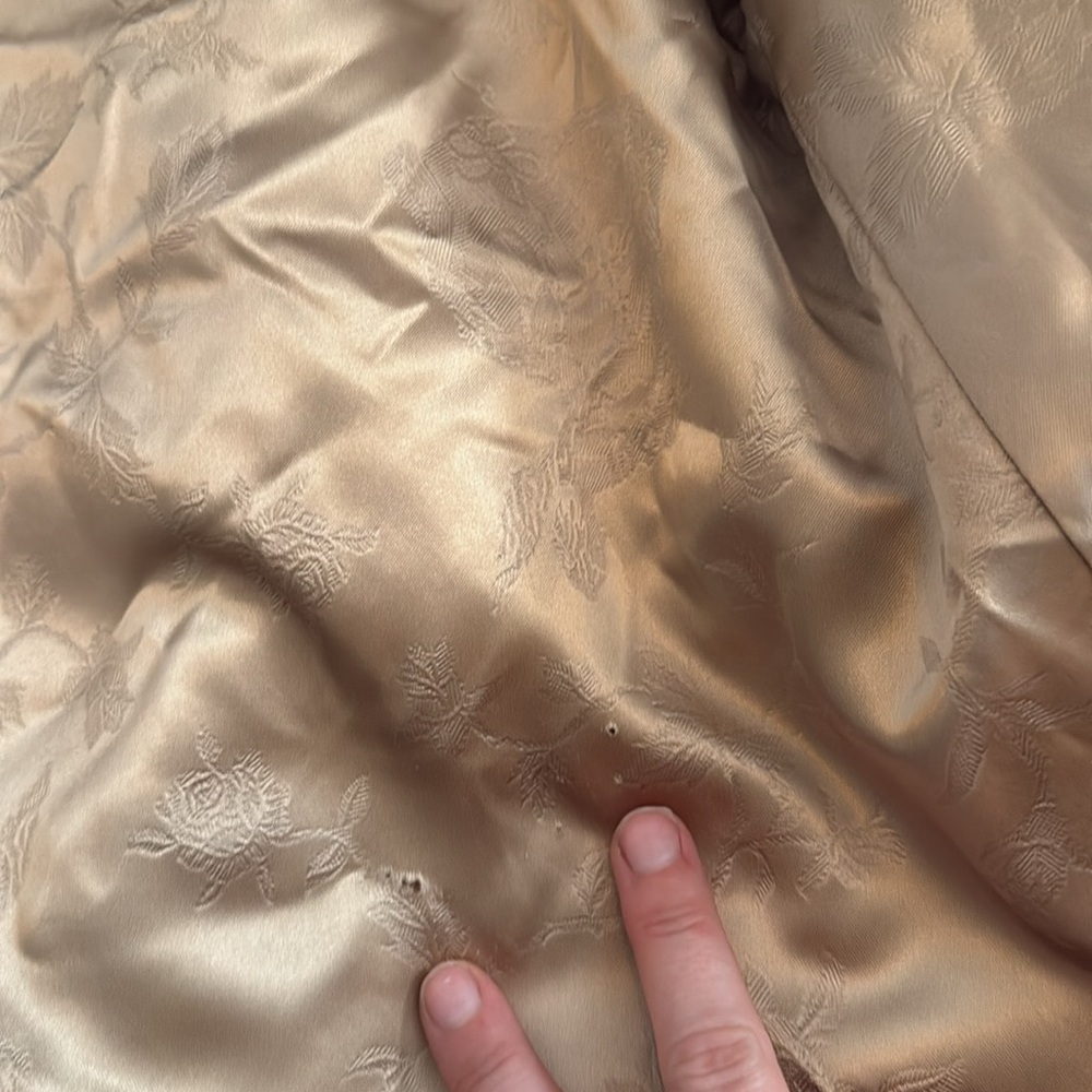 Raleigh’s Washington Vintage Collared Faux Fir Tan Coat - Picture 9 of 10